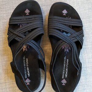 Skechers Reggae Slims Simply Stretch in Black Sz 5